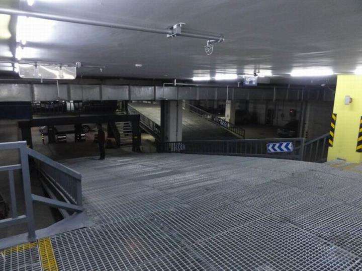 停車(chē)場(chǎng)鋼格柵鋼格板