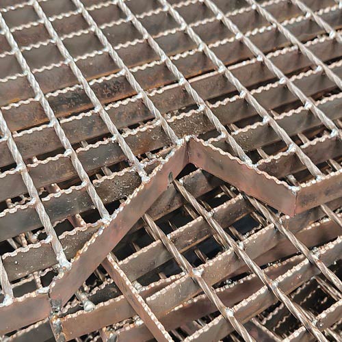 G323/30/100異形鋼格板鋼格柵板的技術參數(shù)