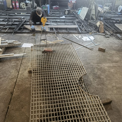 采購鋼格板必問的6個問題，少問一個都可能踩雷