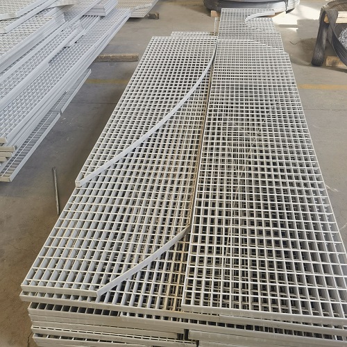 如何辨別劣質(zhì)鋼格板？看這4個(gè)細(xì)節(jié)，避免安全隱患！