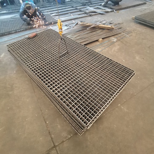 鋼格板重量計(jì)算指南：如何精準(zhǔn)估算采購(gòu)成本？