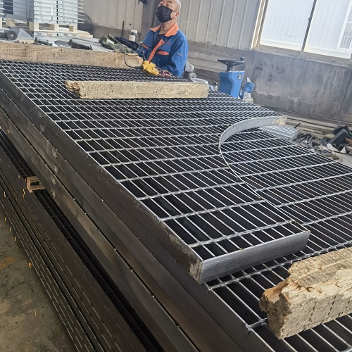 環(huán)保要求下，如何挑選符合標(biāo)準(zhǔn)的鋼格柵產(chǎn)品？