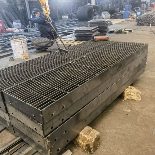 線上線下選購鋼格柵，這些差異不了解要吃大虧