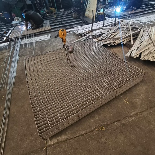 從工業(yè)到藝術(shù)，鋼格柵正在成為設(shè)計(jì)師的新寵