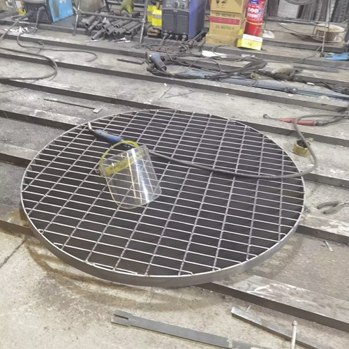 鋼格板走進(jìn)商業(yè)空間，不只是工業(yè)材料