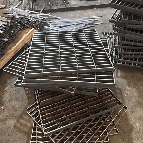 鋼格柵板承載不足怎么辦？換型號還是加固