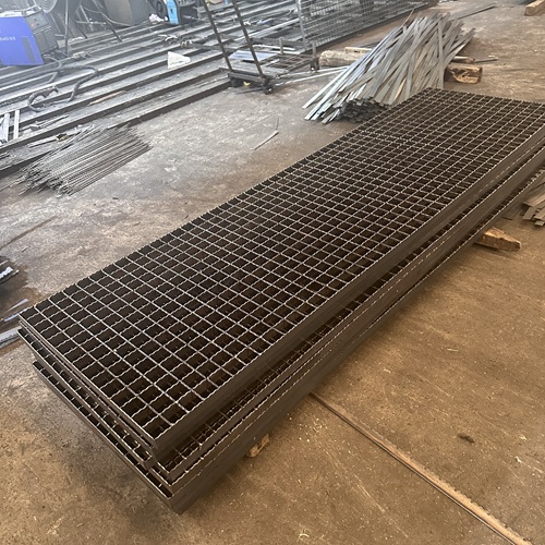 鋼格柵板規(guī)格參數(shù)詳解，選型不再難