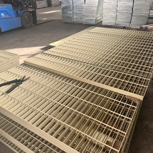 鋼格柵板尺寸定制需要注意哪些細節(jié)